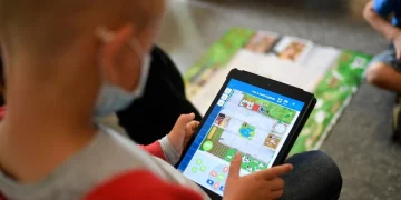 ارزان ترین تبلت برای دانش اموزان