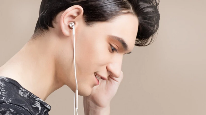 ویژگی های یک هندزفری سیمی خوب